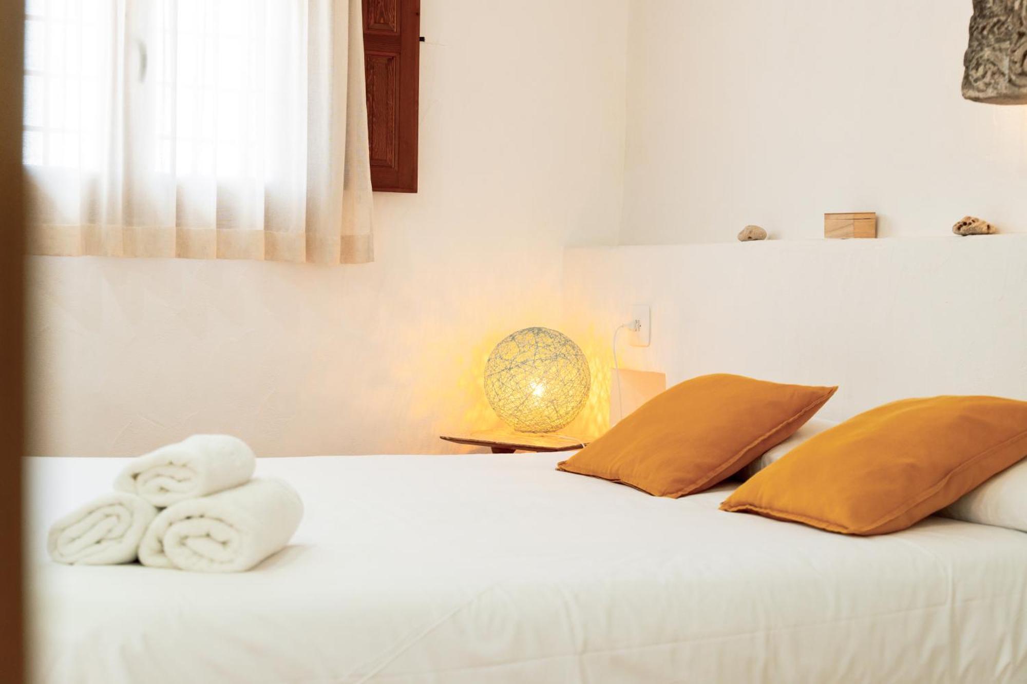 Origens III - Rustico Moderno Apartamento El Perelló Eksteriør billede